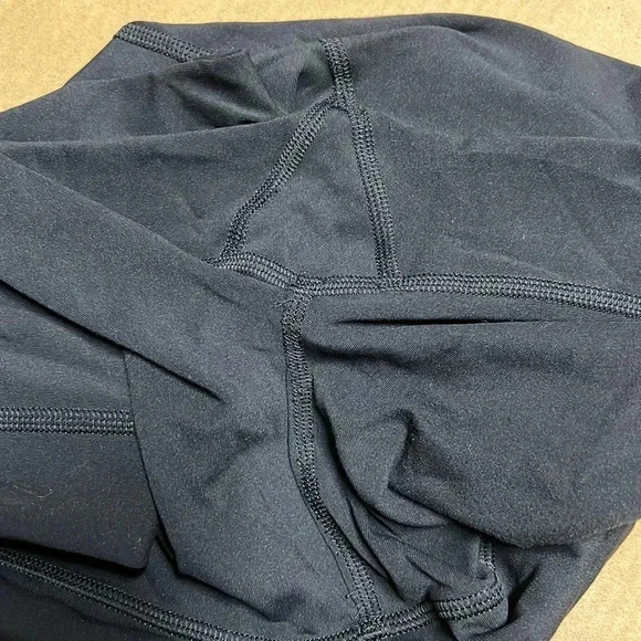 Lululemon Pace Rival Crop *Full-On Luxtreme 22" Size 4 - Picture 6 of 10